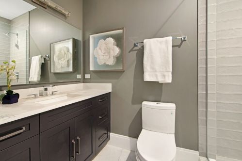 1928 Cleveland Ave, Chicago IL 60614-3749 exterior