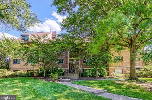 11607 Elkin St, Silver Spring, MD 20902-2858