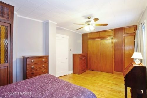 4306 Greenview Ave, Chicago IL  60613-1210 exterior