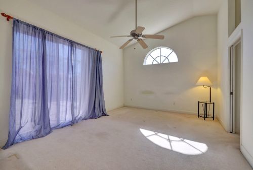 208 River Walk, Fort Pierce FL 34949-8887 exterior