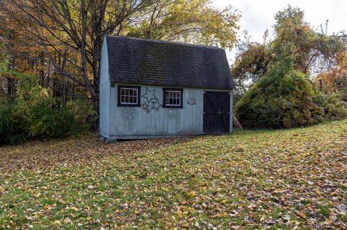 1 Fowler St, Concord NH 03303-1808 exterior