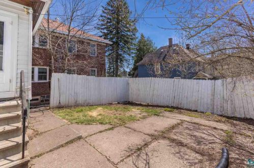 505 16 Ave, Duluth MN 55812-1631 exterior