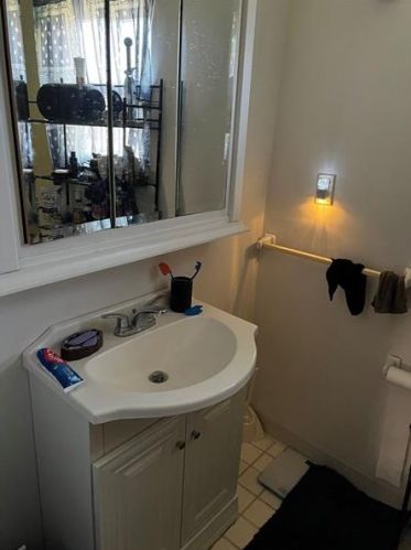 1410 Berry St, Pittsburgh PA 15205-2208 exterior