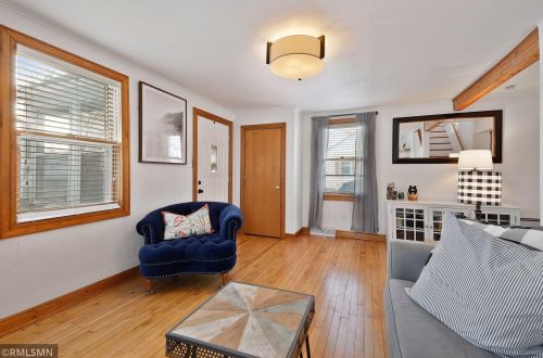 834 Algonquin Ave, Saint Paul MN 55119-3701 exterior