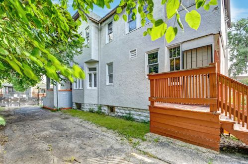 3245 64 Pl, Chicago IL 60638-5418 exterior