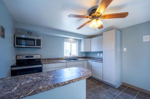 700 Southcrest Dr, Pittsburgh PA 15226-1238 exterior