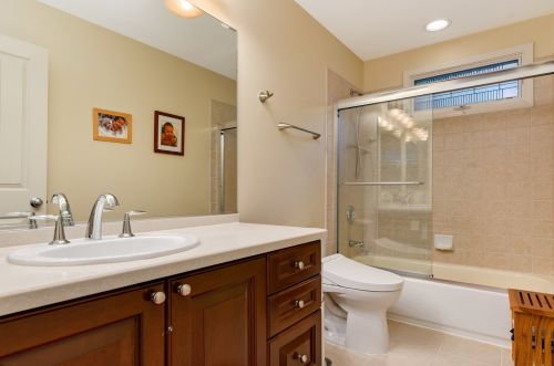 344 Scott St, Chicago IL 60610-0043 exterior