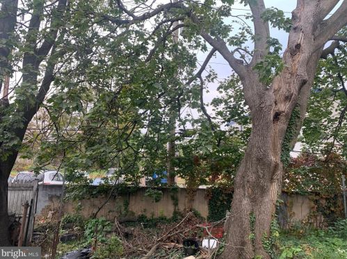 5232 Marshall St, Philadelphia PA 19120-3135 exterior