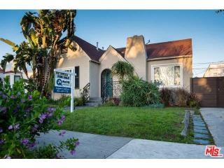 568 Bronson Ave, Los Angeles CA  90004-1402 exterior