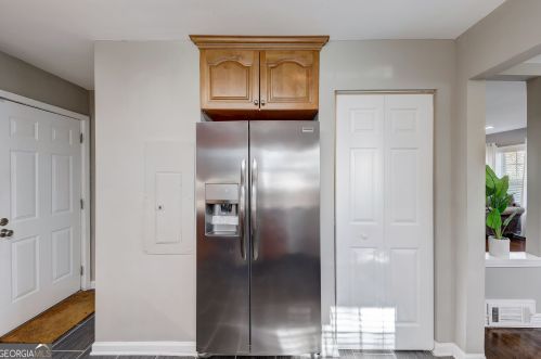 1455 Dodson Dr, Atlanta GA  30311-3213 exterior