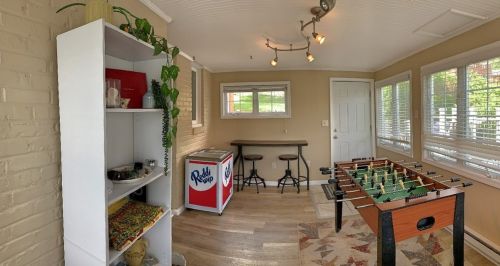 334 Caryl Dr, Pittsburgh PA  15236-4425 exterior