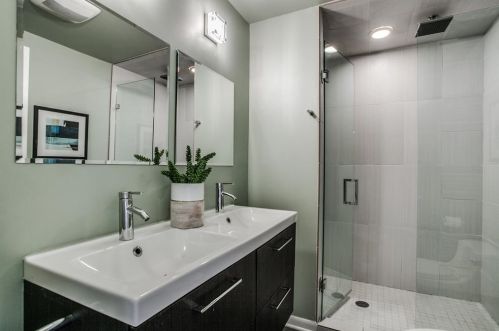 8650 Daytonia Ave, Dallas TX 75218-4115 exterior