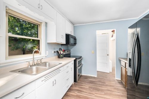 628 40th Ave, Duluth MN 55807-1632 exterior