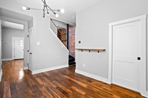 172 44th St, Pittsburgh PA  15201-3042 exterior