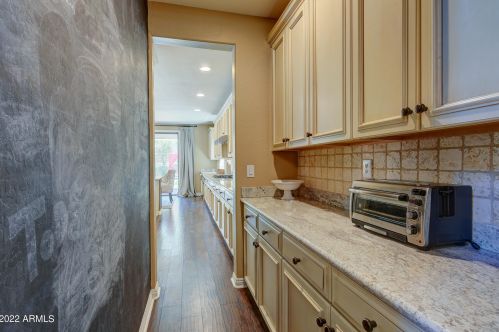 38809 Courage Ct, Phoenix AZ exterior