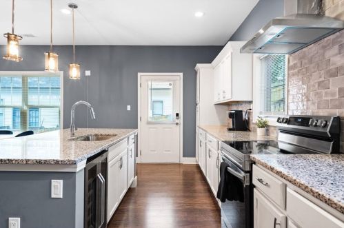 319 Lawton St, Atlanta GA 30310-1367 exterior