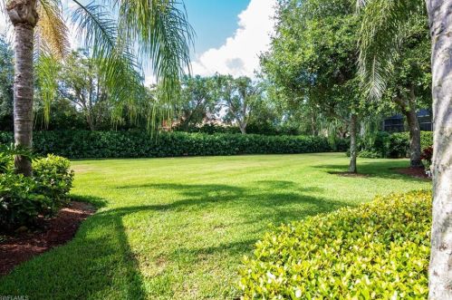8554 Chase Preserve Dr, Naples FL 34113-2690 exterior