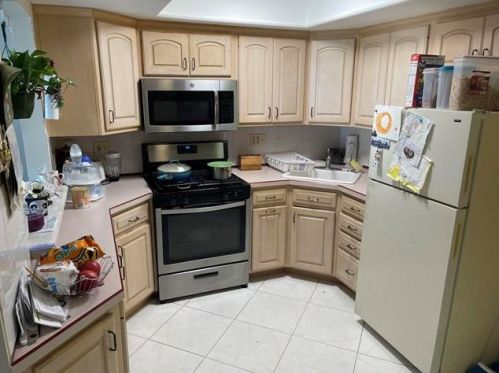 329 12th St, Union City NJ  07087-4203 exterior