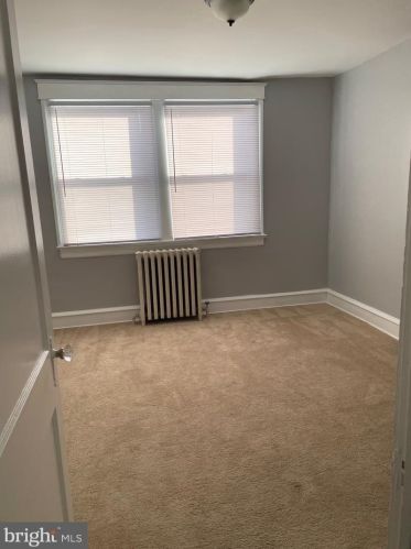 4029 Dungan St, Philadelphia PA 19124-5316 exterior