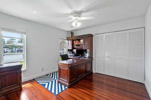 381 Del Rio Blvd, Boca Raton FL 33432-4735 exterior