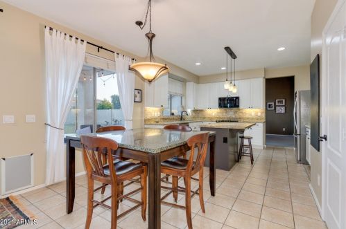 2369 Megan St, Chandler AZ 85225-9009 exterior