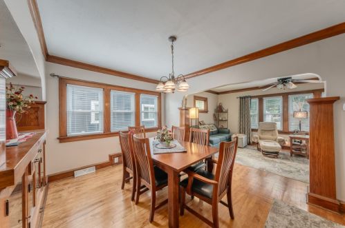 2028 83rd St, Milwaukee WI  53213-1606 exterior