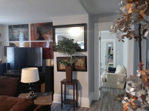 2437 2nd St, Milwaukee WI 53212-2809 exterior