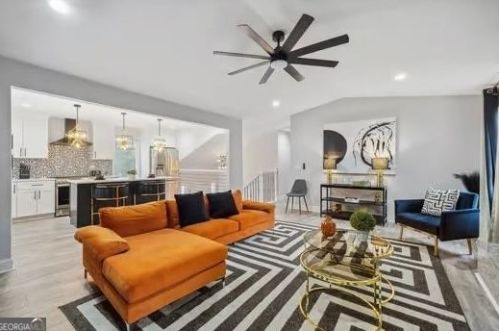 2891 Alexandria Dr, Atlanta GA  30331-5324 exterior