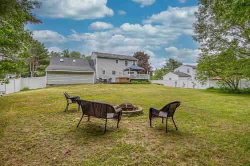 5 Styles Dr, Concord NH 03301-8634 exterior