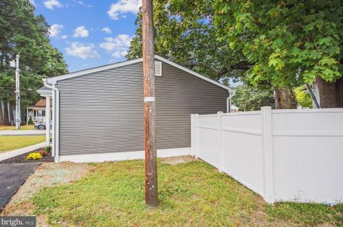 107 5th Ave, Glen Burnie MD 21061-3607 exterior