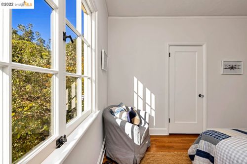 683 Arlington Ave, Berkeley CA 94707-1039 exterior