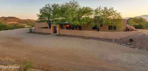 4275 Lightning Ridge Trl, Tucson AZ  85745-8716 exterior