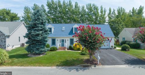 48 Bay Breeze Dr, Lewes DE 19958-2110 exterior