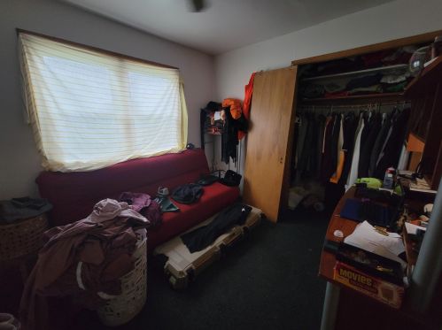 4727 Hopkins St, Milwaukee WI 53209-5955 exterior