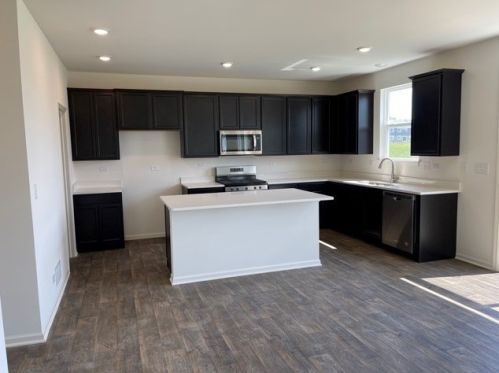 2115 Serenity Ln, Bull Valley IL 60098-7017 exterior