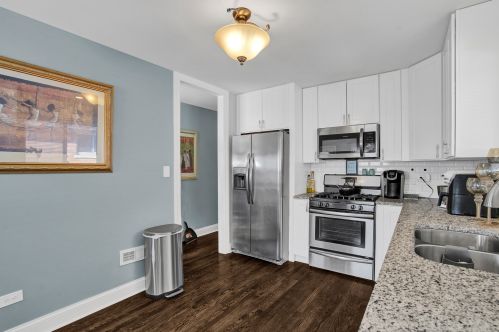 9152 Un Ave, Chicago IL 60609-5235 exterior