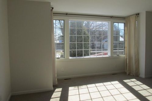 959 Braddock Ave, Pittsburgh PA 15218-1838 exterior