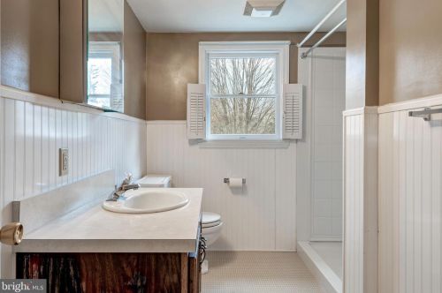 2604 Chestnut Vw Dr, Lancaster PA 17603-4157 exterior