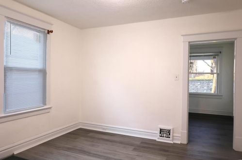 7572 Ellis Ave, Saint Louis MO  63143-2904 exterior