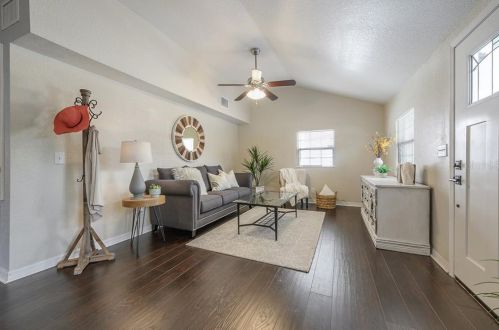 1414 Idlewild Ave, Tampa FL  33604-6838 exterior