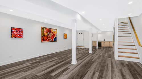 3358 Calumet Ave, Chicago IL 60616-1407 exterior