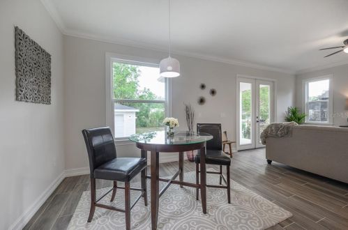 305 Hanna Ave, Tampa FL  33604-6633 exterior