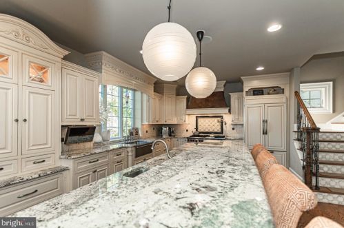 1593 Wrightstown Rd, Upper Makefield PA 18940-2814 exterior