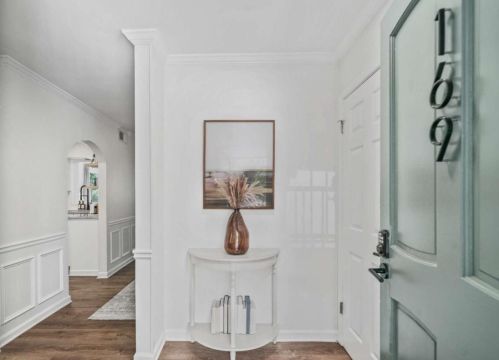 169 Amherst Pl, Atlanta GA  30327-4079 exterior