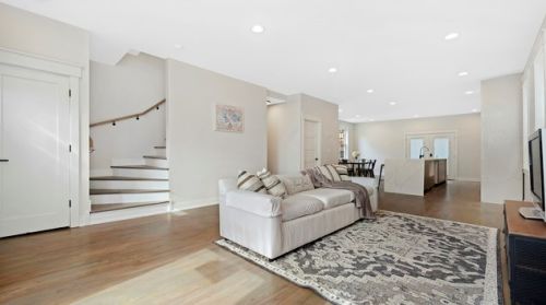 1837 Mozart St, Chicago IL 60647-5111 exterior