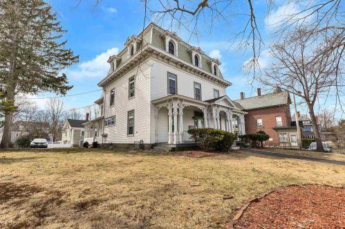 31 Merrimack St, Concord NH  03301-4180 exterior