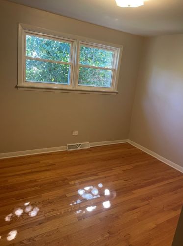 11805 Ridgeway Ave, Chicago IL 60659-1116 exterior