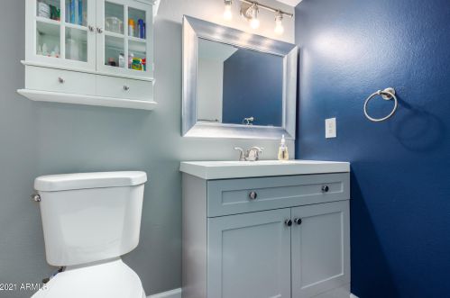 2035 Elm St, Phoenix AZ 85033-1101 exterior