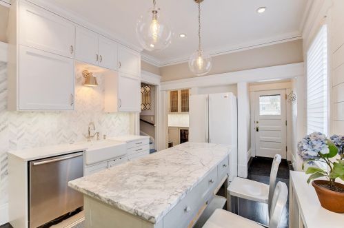 872 Goodrich Ave, Saint Paul MN 55105-3124 exterior