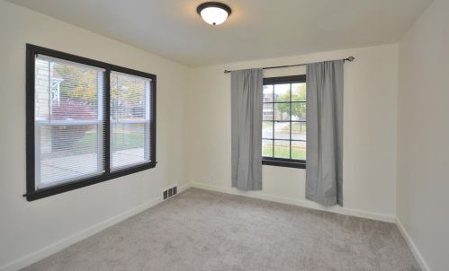 2321 60th St, Milwaukee WI  53219-2129 exterior